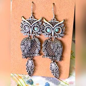 Cute Silver Color Owl Earrings 🦉
